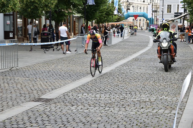 对来自其他 对来自其他